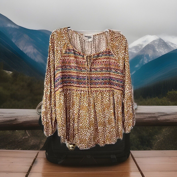 1X Savanna Jane Adorable Harvest Yellow Cheetah Pattern W Aztec Embroidery Top - Picture 1 of 9
